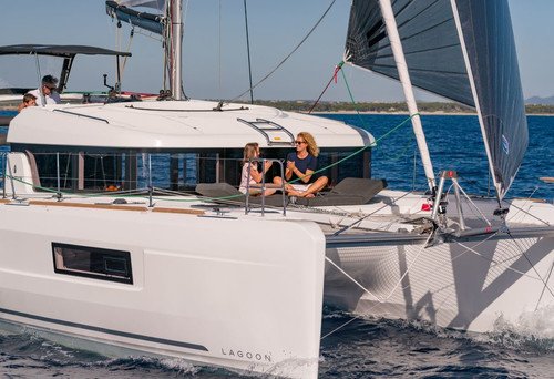 Croatia catamaran charter